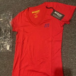 BASQUIAT COUTURE Women's V Neck size
Medium ✅